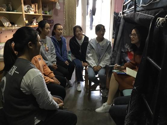 说明:F:\肉视频AV新闻
稿\活动照片\三个一 1.JPG